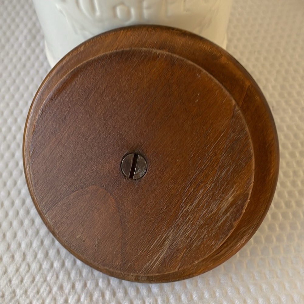 Coffee and Tea Canisters - Picture 14 of 14